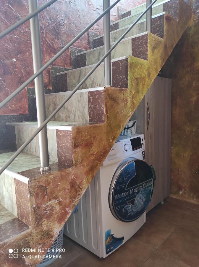Gold Guest House 고니오 외부 사진